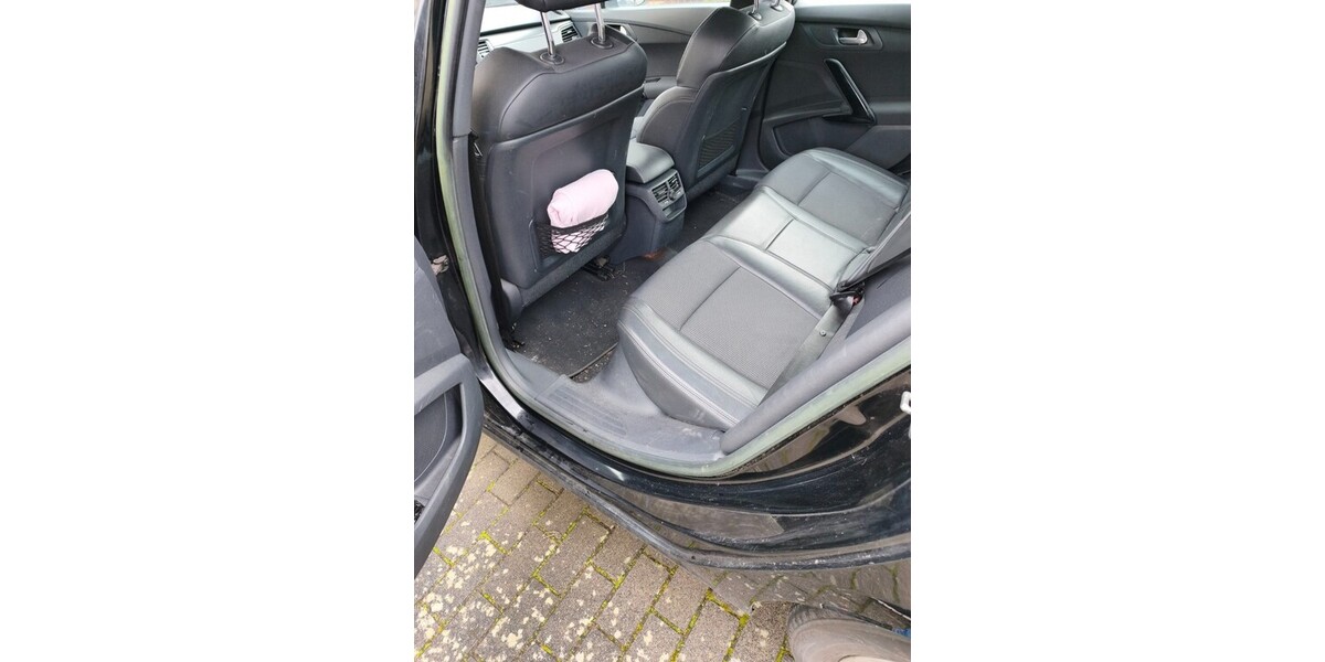 Peugeot 508 142.555 km 6.195 &euro; Dreieich 63303