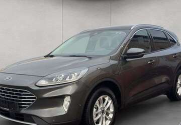Ford Kuga 32.983 km 22.550 &euro; Frankfurt am Main 60386