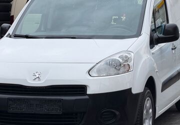 Peugeot Partner 40.500 km 8.999 &euro; Offenbach am Main 63075