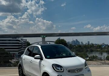 Smart ForFour 47.534 km 9.700 &euro; Offenbach am Main 63067