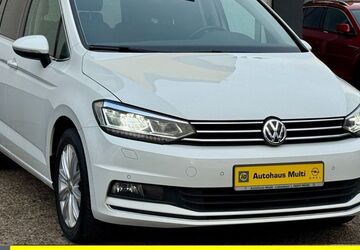 VW Touran 165.000 km 14.700 &euro; Limeshain 63694