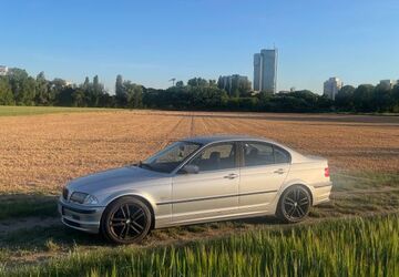 BMW 320 225.000 km 5.490 &euro; Offenbach am Main 63065