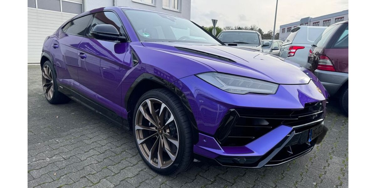 Lamborghini Urus 8.500 km 285.000 &euro; Rödermark 63322