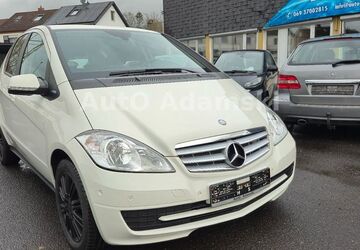 Mercedes-Benz A 180 62.000 km 10.790 &euro; Liederbach 65835