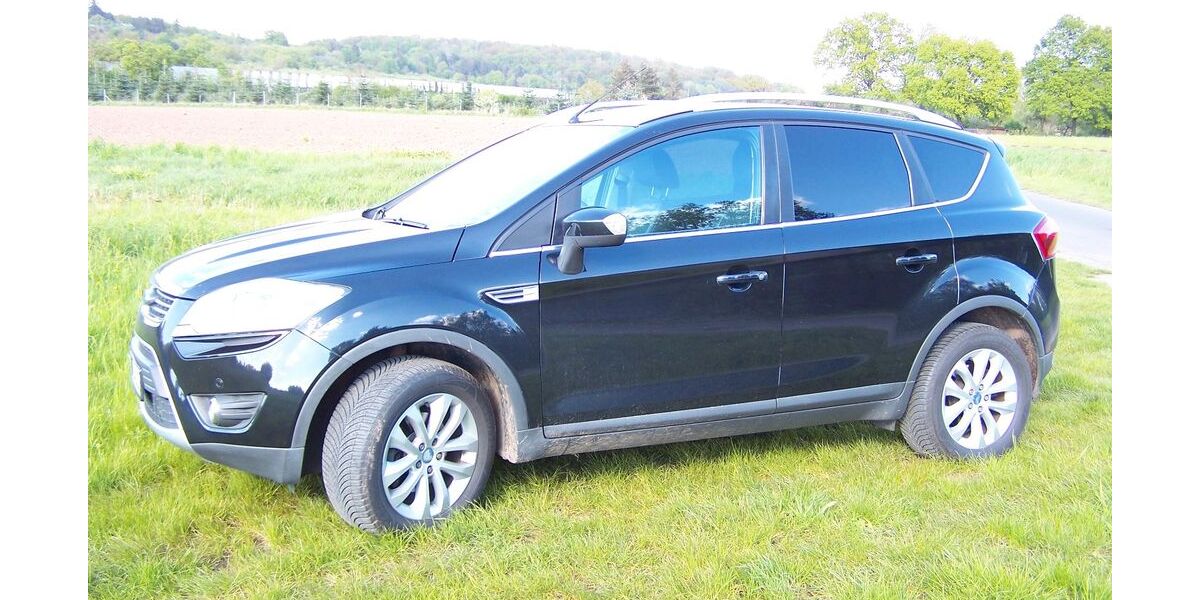 Ford Kuga 152.000 km 8.100 &euro; Langenselbold 63505