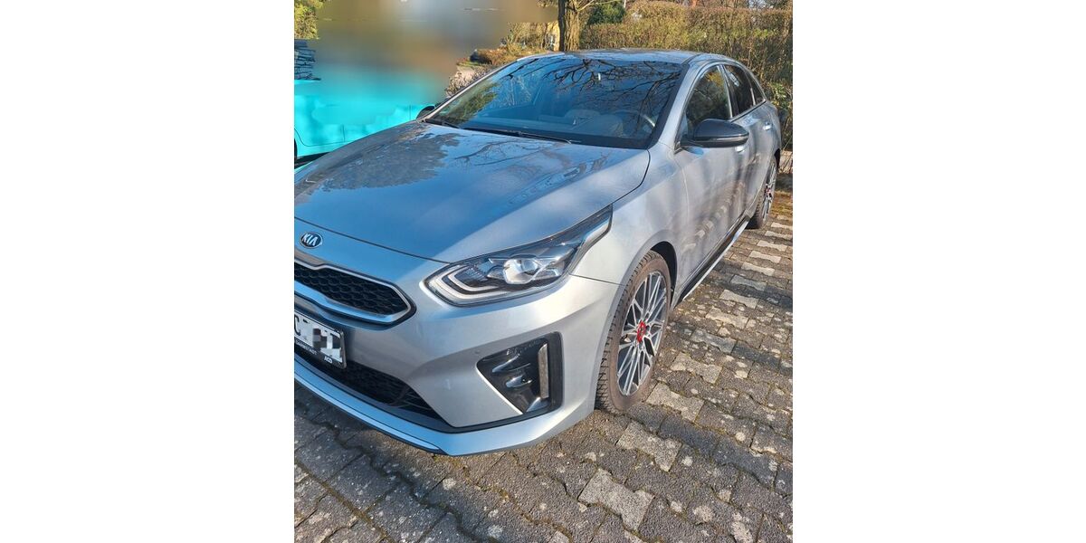 Kia pro ceed / ProCeed 80.900 km 19.500 &euro; Bad Soden 65812