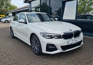 BMW 330 142.700 km 22.990 &euro; Offenbach am Main 63069