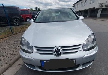 VW Golf 162.000 km 3.800 &euro; offenbach 63073
