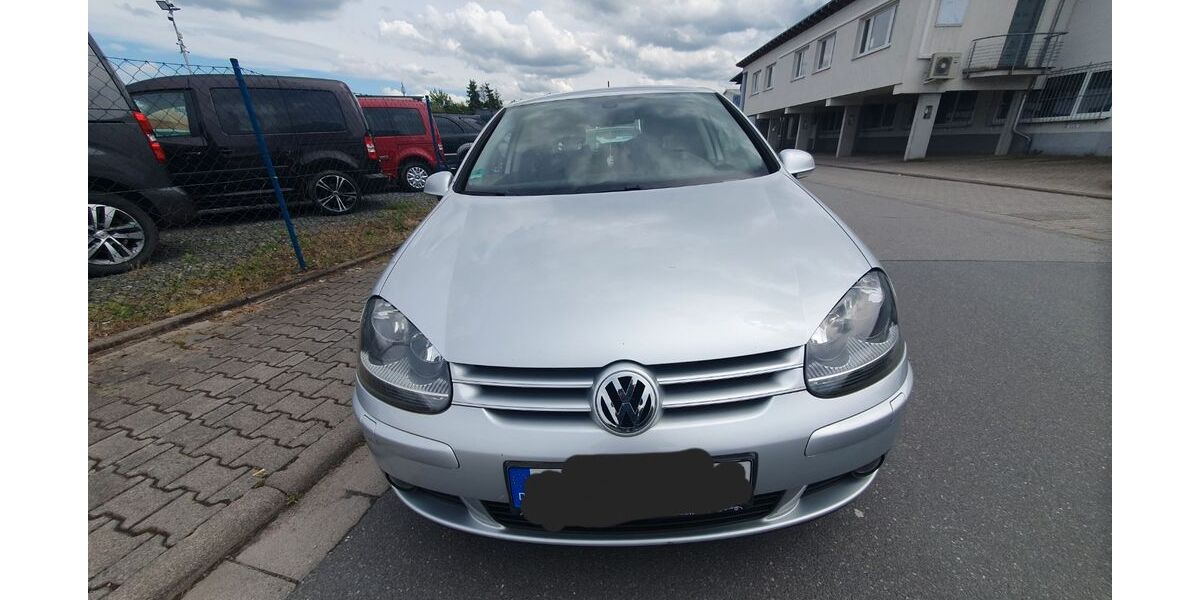 VW Golf 162.000 km 3.800 &euro; offenbach 63073