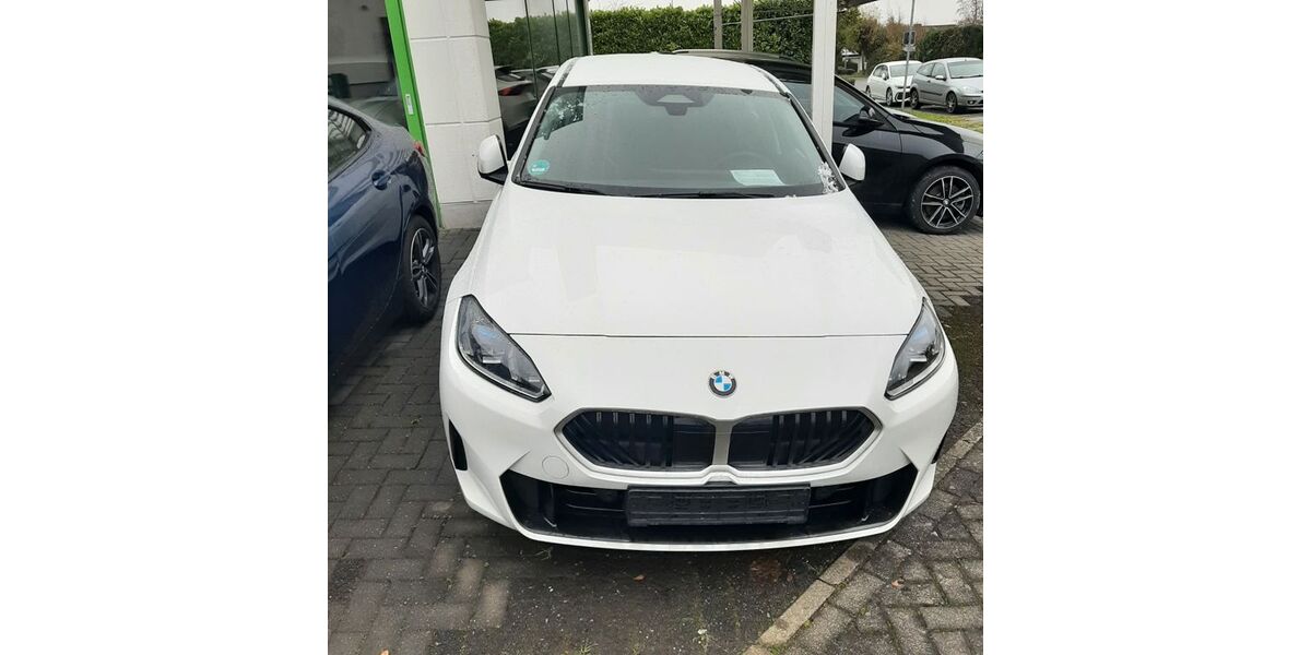 BMW 120 5.200 km 26.600 &euro; Wehrheim 61273