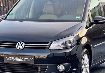 VW Touran 133.000 km 9.499 &euro; Offenbach am Main 63075