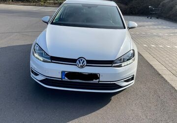 VW Golf 188.000 km 10.500 &euro; Muhlheim am main 63165