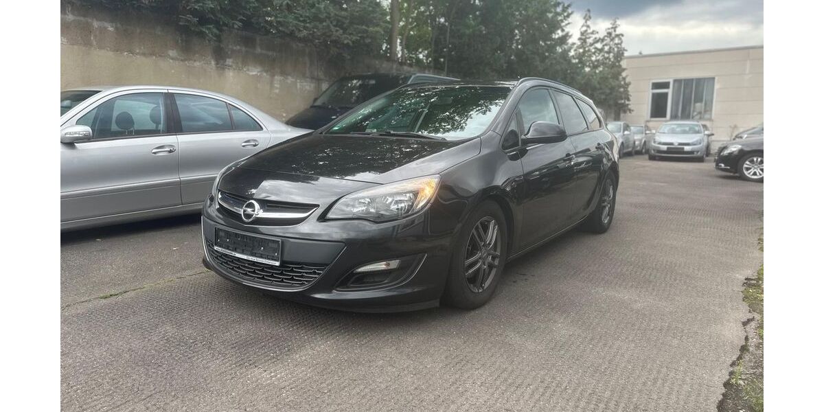 Opel Astra 219.000 km 3.299 &euro; Hainburg 63512
