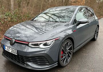 VW Golf 45.900 km 31.850 &euro; Frankfurt am Main 60528