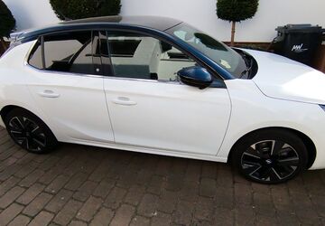 Opel Corsa 15.500 km 19.950 &euro; Groß-Gerau 64521