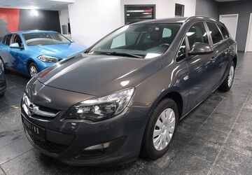 Opel Astra 88.299 km 8.990 &euro; Maintal 63477