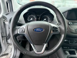 Ford Tourneo Courier Trend*Navi*PDC* 30.900 km 12.890 &euro; Nidderau 61130