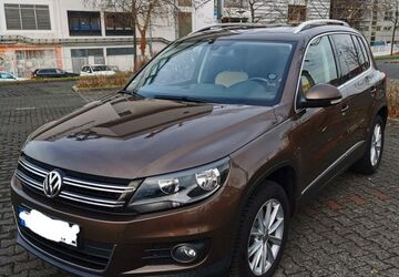 VW Tiguan 90.800 km 12.500 &euro; Darmstadt 64289