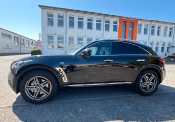INFINITI FX 227.000 km 7.000 &euro; Maintal 63477