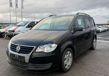 VW Touran 205.000 km 5.450 &euro; Dietzenbach 63128