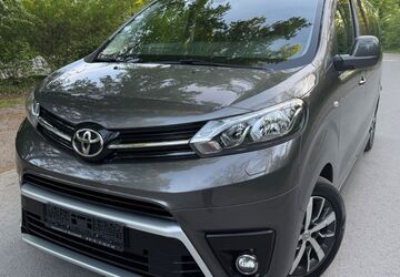 Toyota Proace (Verso) 142.000 km 26.890 &euro; Stockstadt 63811