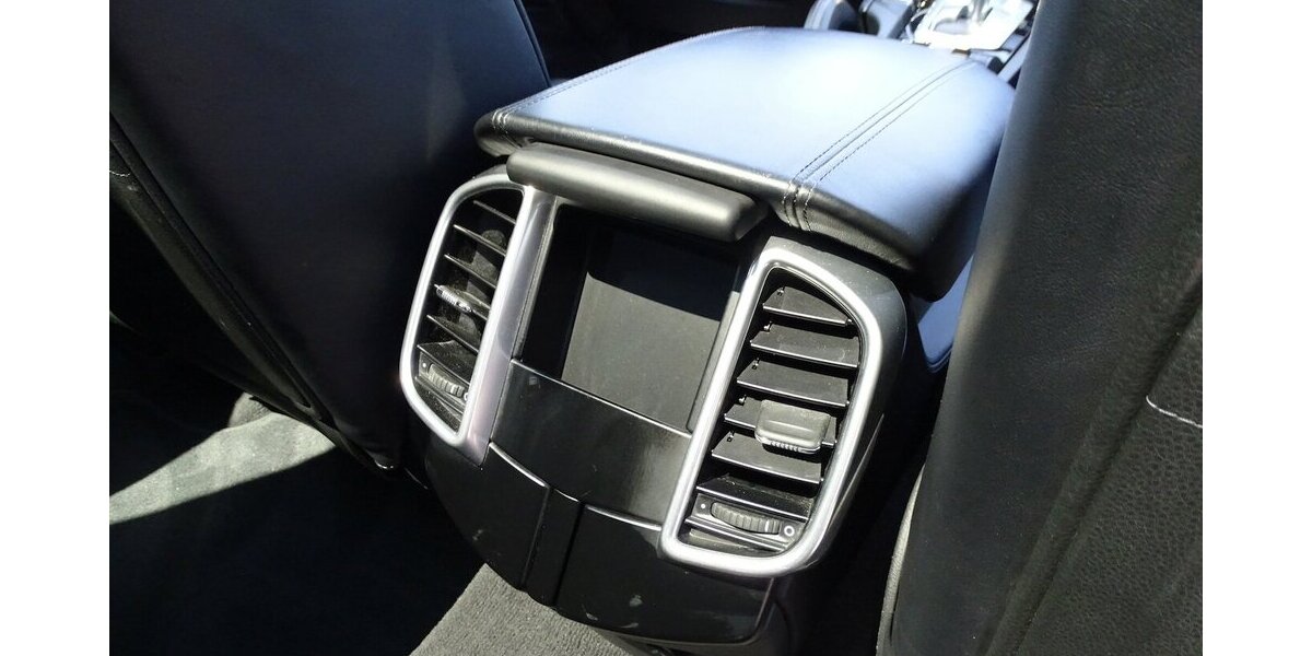 Porsche Cayenne S 4,2l Diesel Pano, Navi, 21 Zoll, Standhe 229.443 km 23.890 &euro; Rodgau 63110