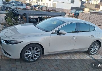 Mazda 3 3.550 km 27.200 &euro; Neuberg 63543