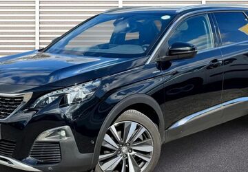 Peugeot 5008 176.563 km 14.989 &euro; Frankfurt am Main 60386