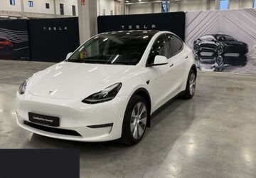 Tesla Model Y 66.611 km 33.700 &euro; Hanau 63457