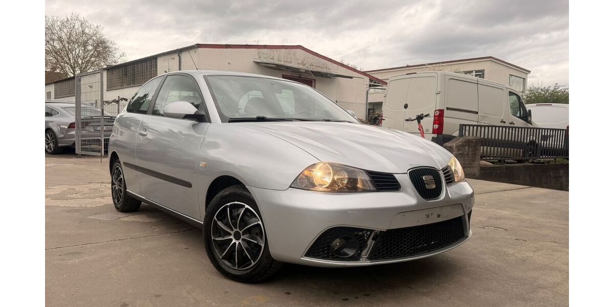 Seat Ibiza 75.500 km 2.700 &euro; Frankfurt am Main 65933
