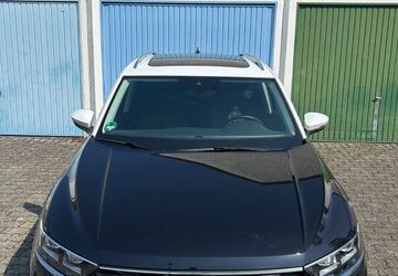 VW T-Roc 33.500 km 24.500 &euro; Neu-Isenburg 63263