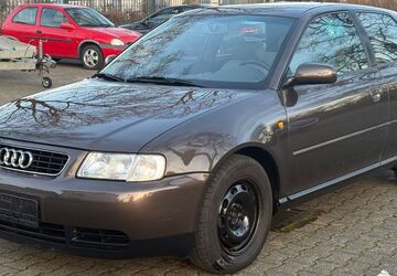 Audi A3 84.000 km 2.590 &euro; Rüsselsheim 65428