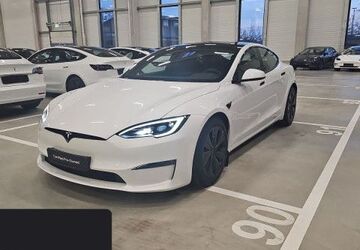 Tesla Model S 31.964 km 86.300 &euro; Hanau 63457