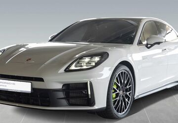 Porsche Panamera 14.900 km 130.960 &euro; Frankfurt 60314