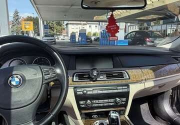 BMW 740 223.000 km 10.990 &euro; Offenbach am Main, Stadt 63065