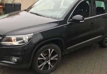 VW Tiguan 133.000 km 15.999 &euro; Eppstein 65817