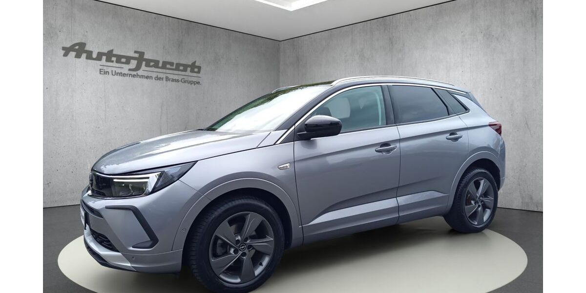 Opel Grandland (X) 39.215 km 22.950 &euro; Rüsselsheim 65428