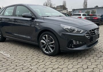 Hyundai i30 75.745 km 14.999 &euro; Frankfurt am Main 65933