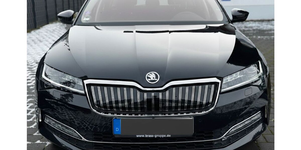Skoda Superb 95.000 km 18.500 &euro; Hanau 63456