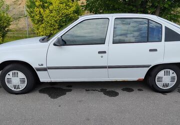 Opel Kadett 117.383 km 1.450 &euro; Groß-Zimmern 64846