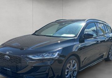 Ford Focus 8.227 km 23.550 &euro; Frankfurt 60386