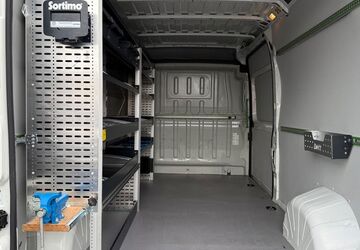 Peugeot Boxer 61.000 km 22.999 &euro; Erlensee 63526