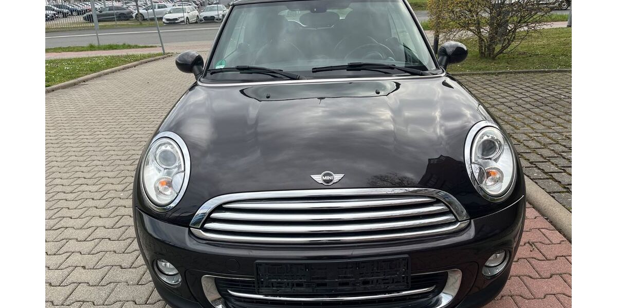Mini Cooper 110.600 km 8.999 &euro; Dietzenbach 63128