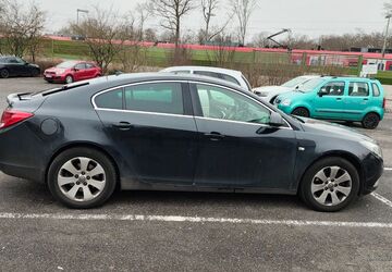 Opel Insignia 275.000 km 1.900 &euro; Hattersheim 65795