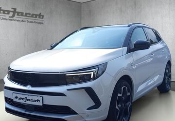 Opel Grandland (X) 48.197 km 21.950 &euro; Rüsselsheim 65428