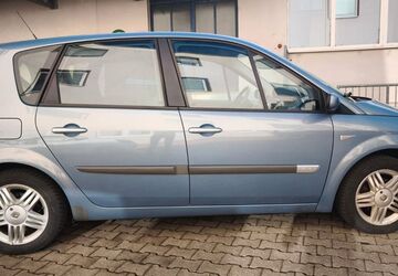 Renault Scenic 72.000 km 3.250 &euro; Frankfurt 60528