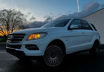Mercedes-Benz ML 250 239.900 km 12.000 &euro; Frankfurt am Main 60486