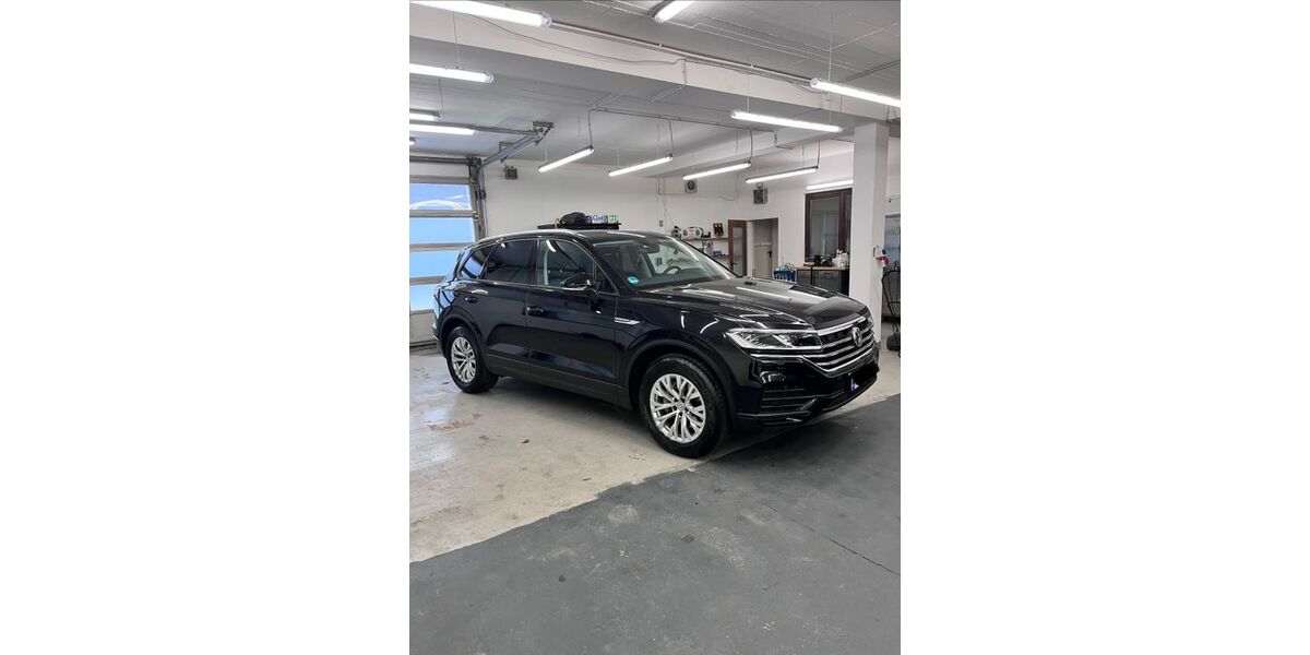 VW Touareg 117.000 km 35.600 &euro; Kelkheim 65779