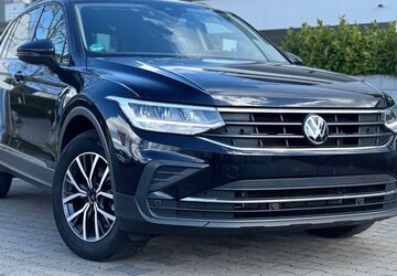 VW Tiguan 144.701 km 23.970 &euro; Mainhausen 63533