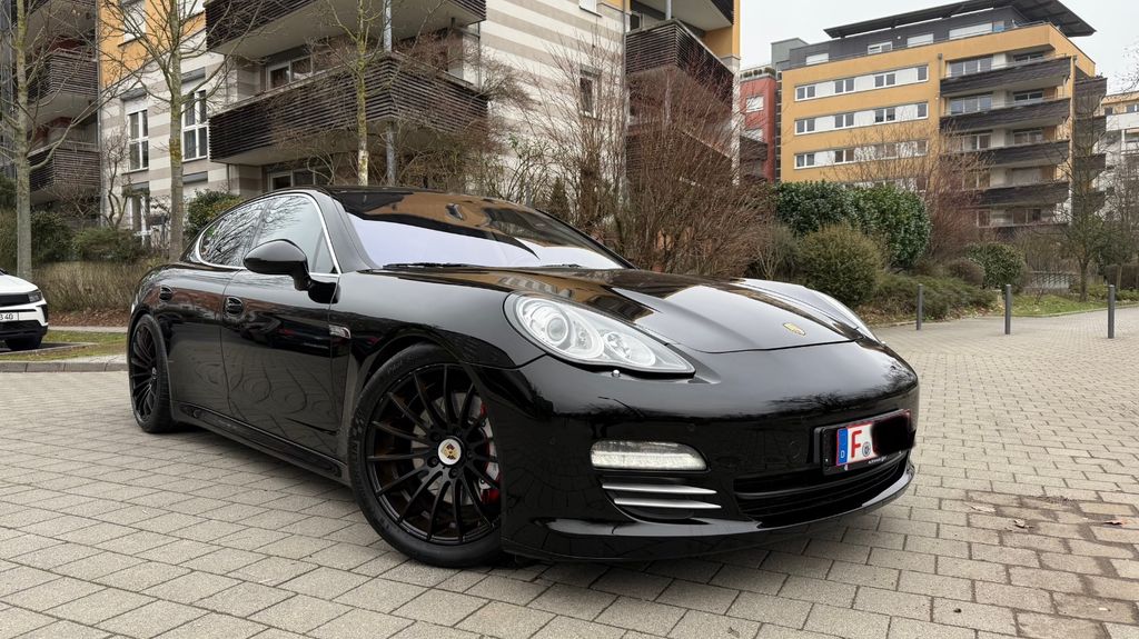 Porsche Panamera 259.741 km 17.990 &euro; Frankfurt am Main 60486